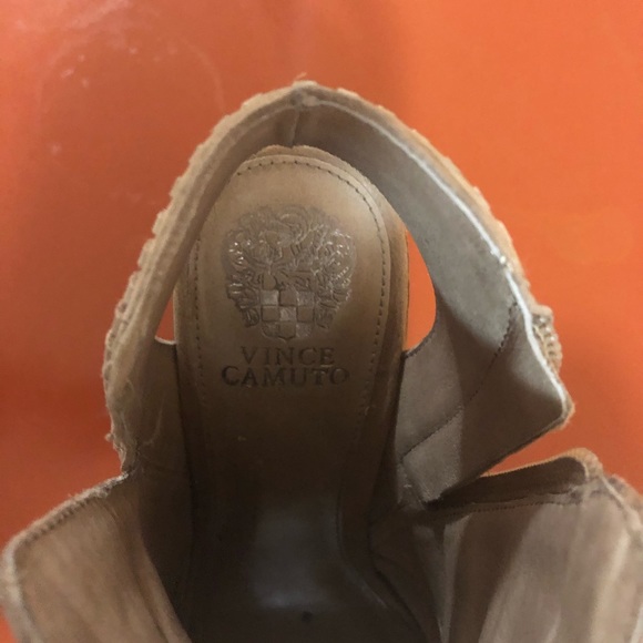 Vince Camuto Karinta bootie - Picture 7 of 7